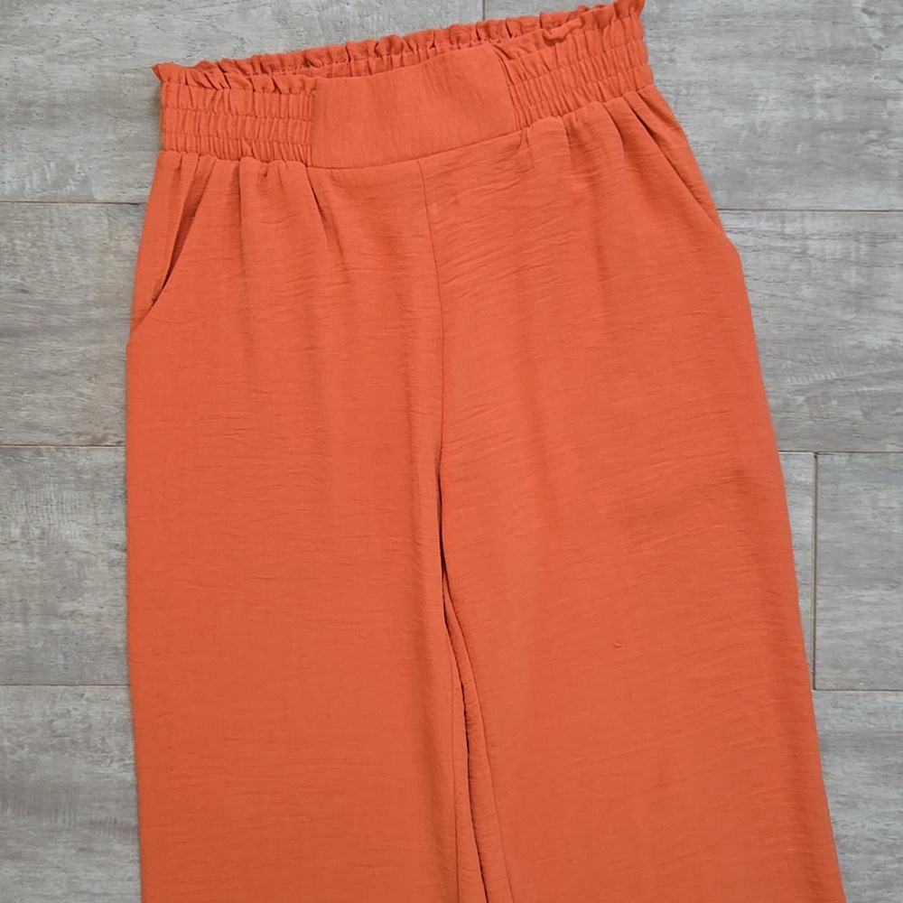 Paper Crane 2 Piece Pant Set/ Top - Picture 6 of 7